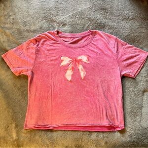 Faded Red Bow Tee - Size Small
